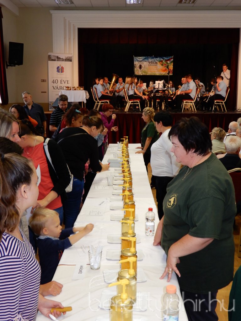 VIII. Bihari Mézes Nap 104